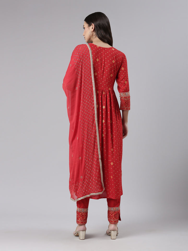 Neerus Red printed kurta set with trouser and dupatta - side view