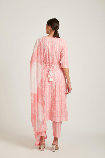 Neeru's Pink Color Cotton Fabric Kurta Set