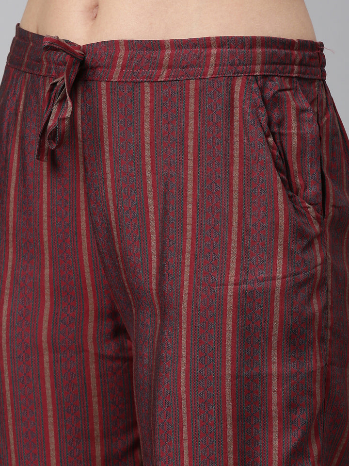 Neerus Maroon Shantoon embellished kurta set - detail view 3