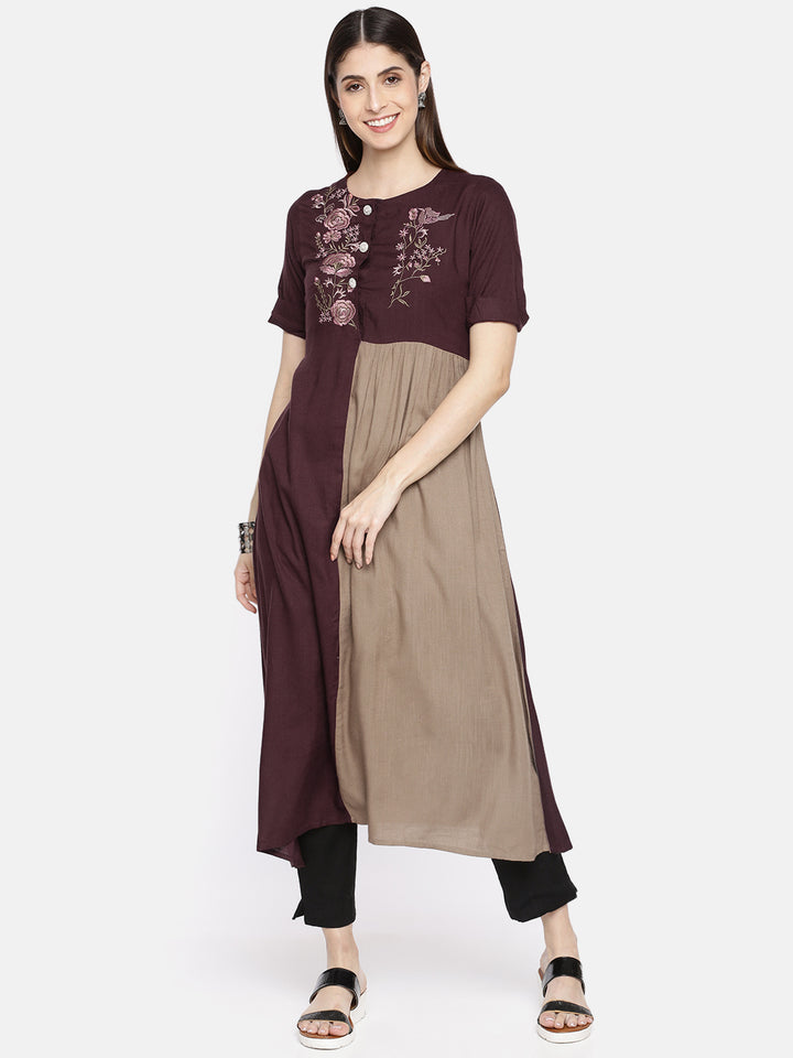 Neerus Women Burgundy Beige Colourblocked Straight Kurta