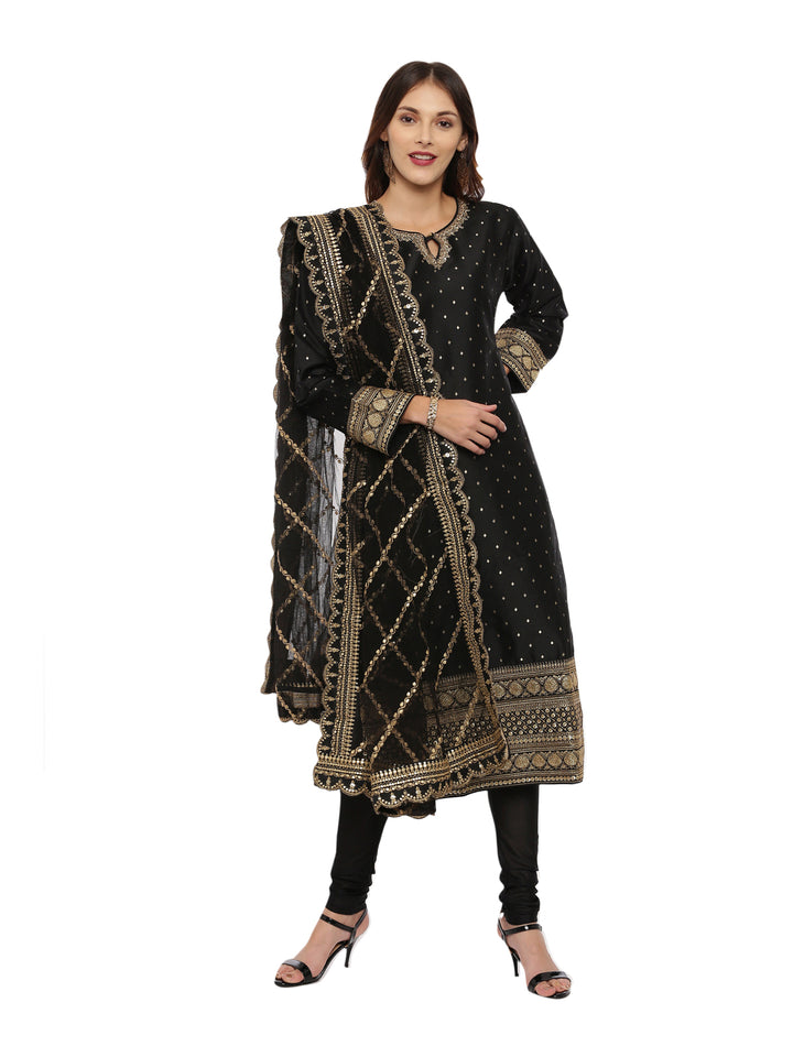 Neerus Black cotton woven kurta set - front view