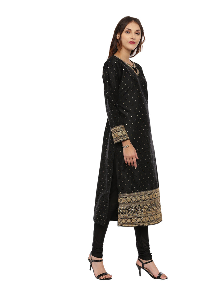 Neerus Black cotton woven kurta set - side view