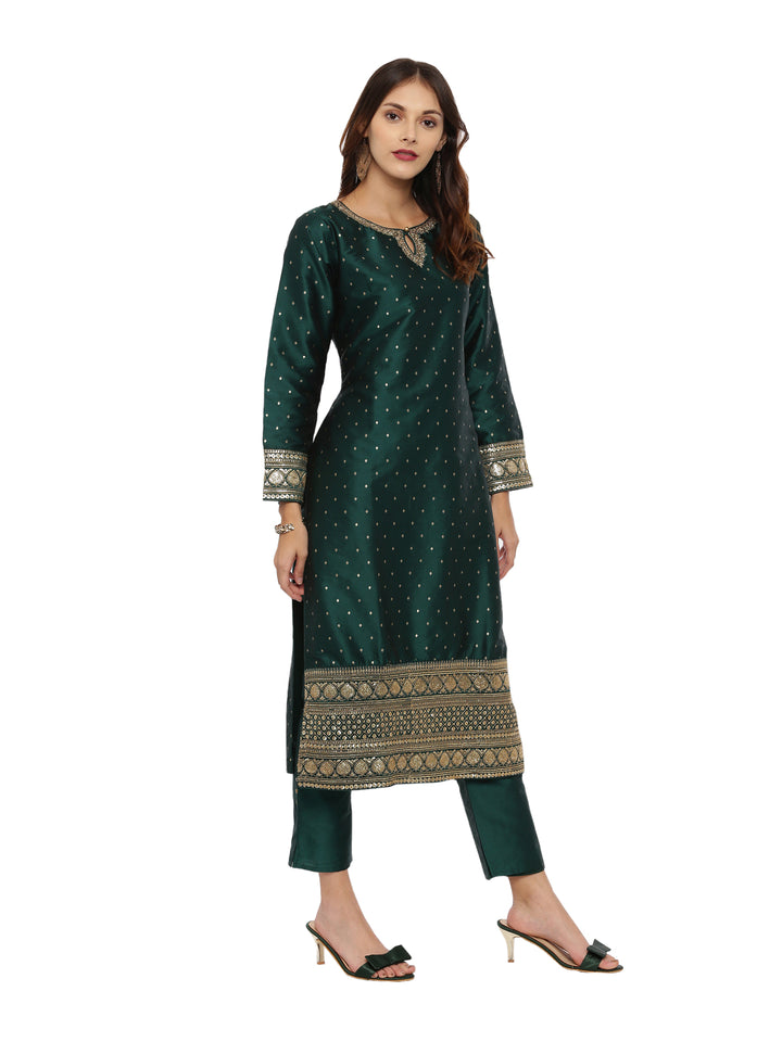 Neerus Green cotton woven kurta set - side view