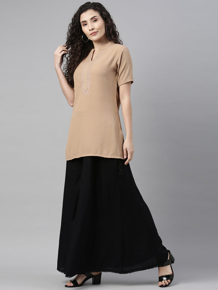 Neerus Black Color Plazzo