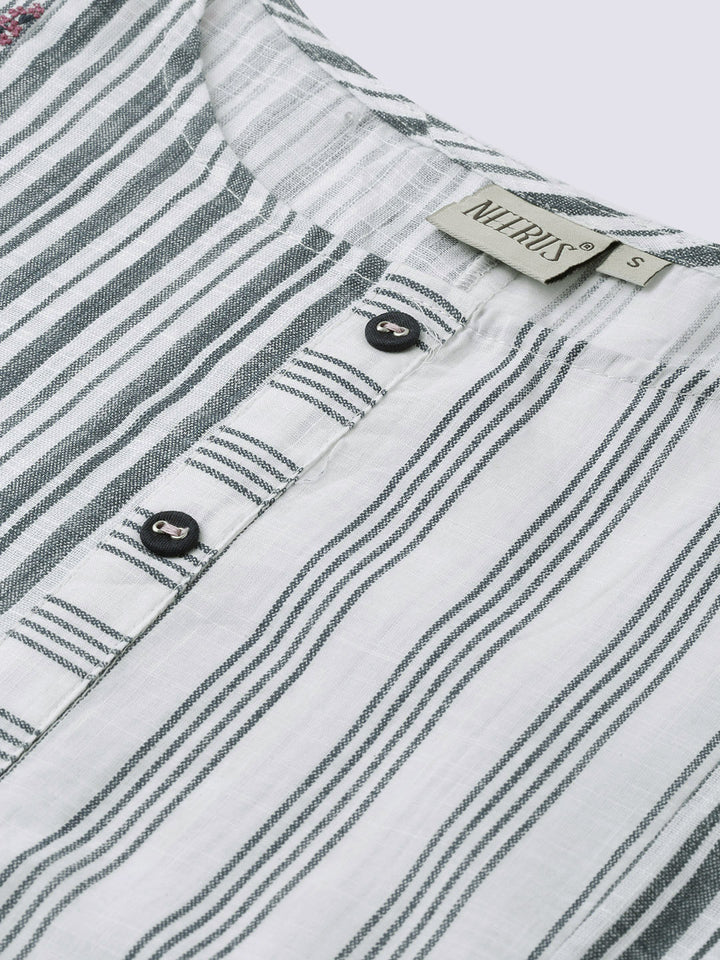 Neerus White Cotton Printed Straight Kurta - back view