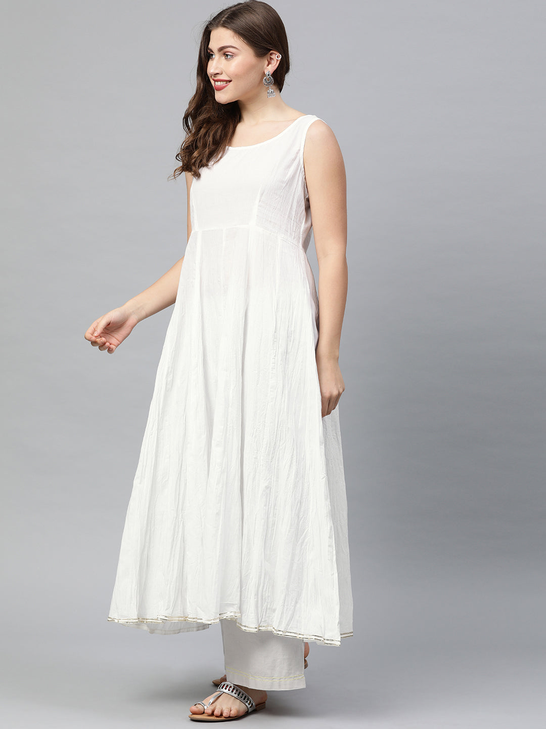 Neerus White muslin embroidered layered kurta - side view