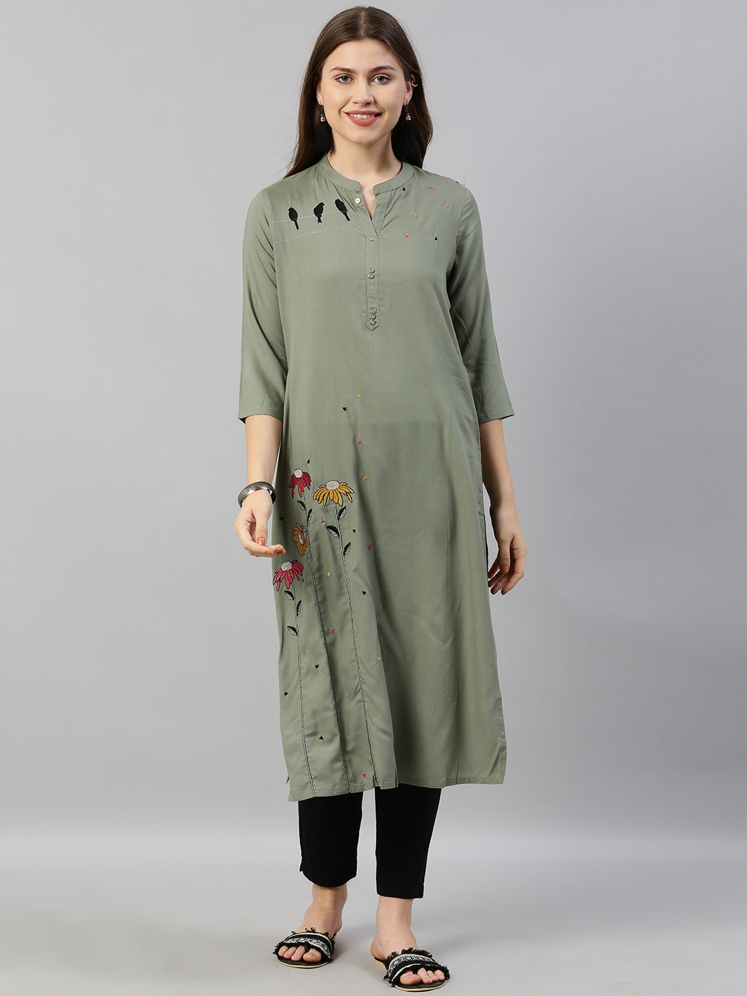 Neeru's Women Olive Green Embroidered Straight Kurta