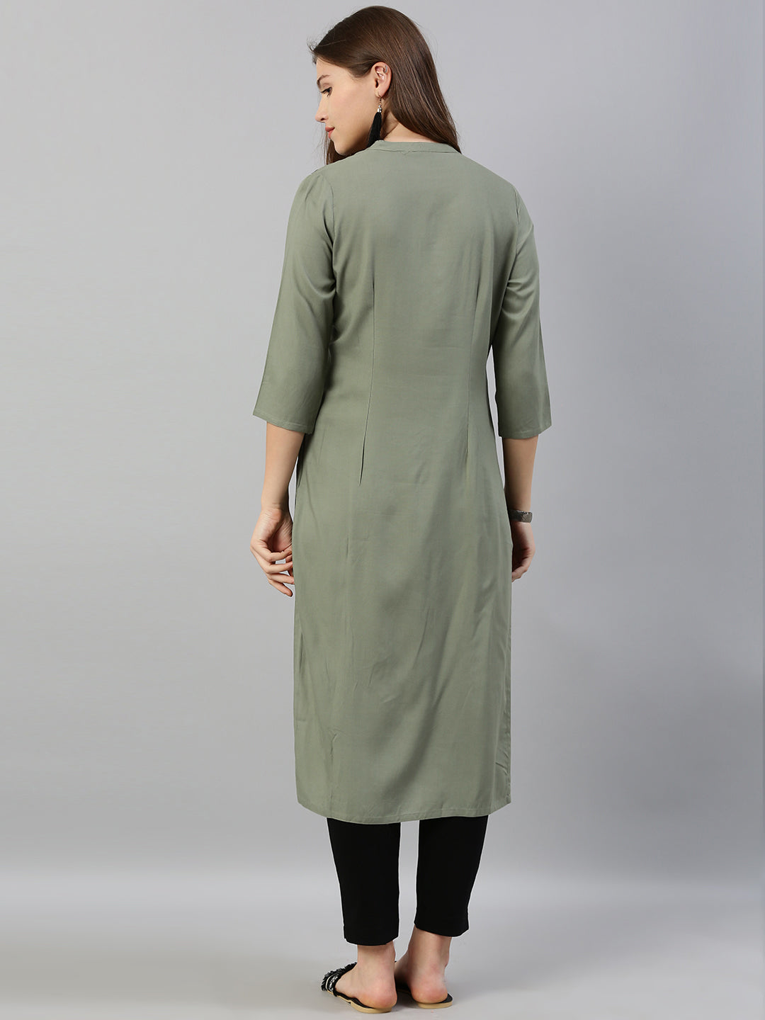 Neeru's Women Olive Green Embroidered Straight Kurta