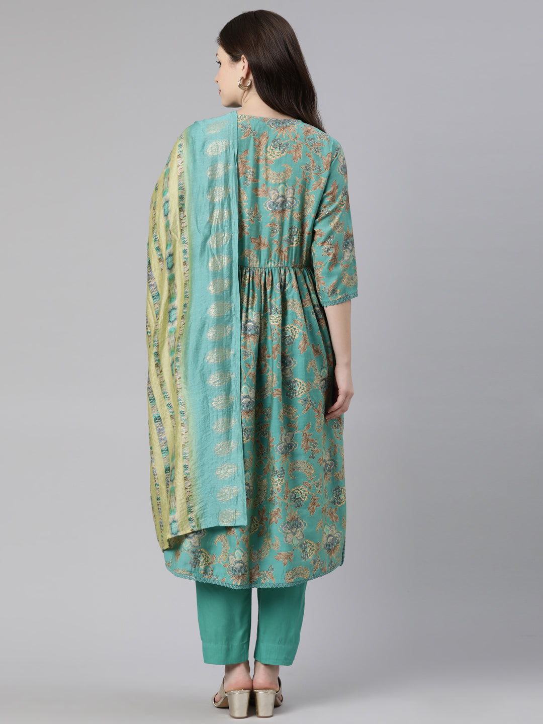 Neeru's Green Regular Knee Length Printed Kurta Solid Trousers With Dupatta
