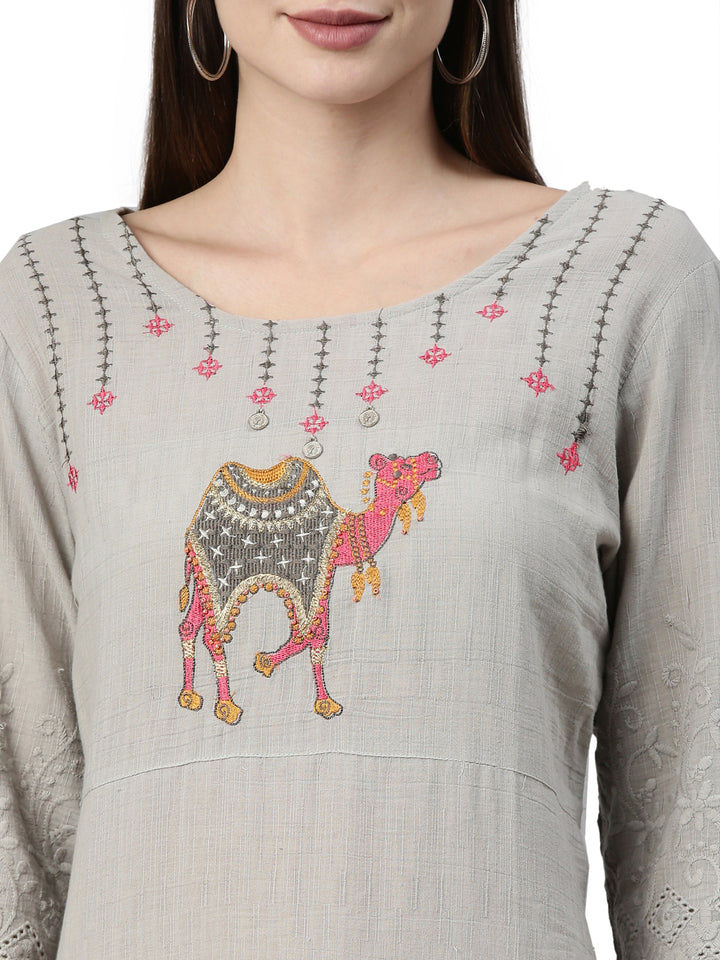 Neerus Grey slub cotton straight kurta - back view