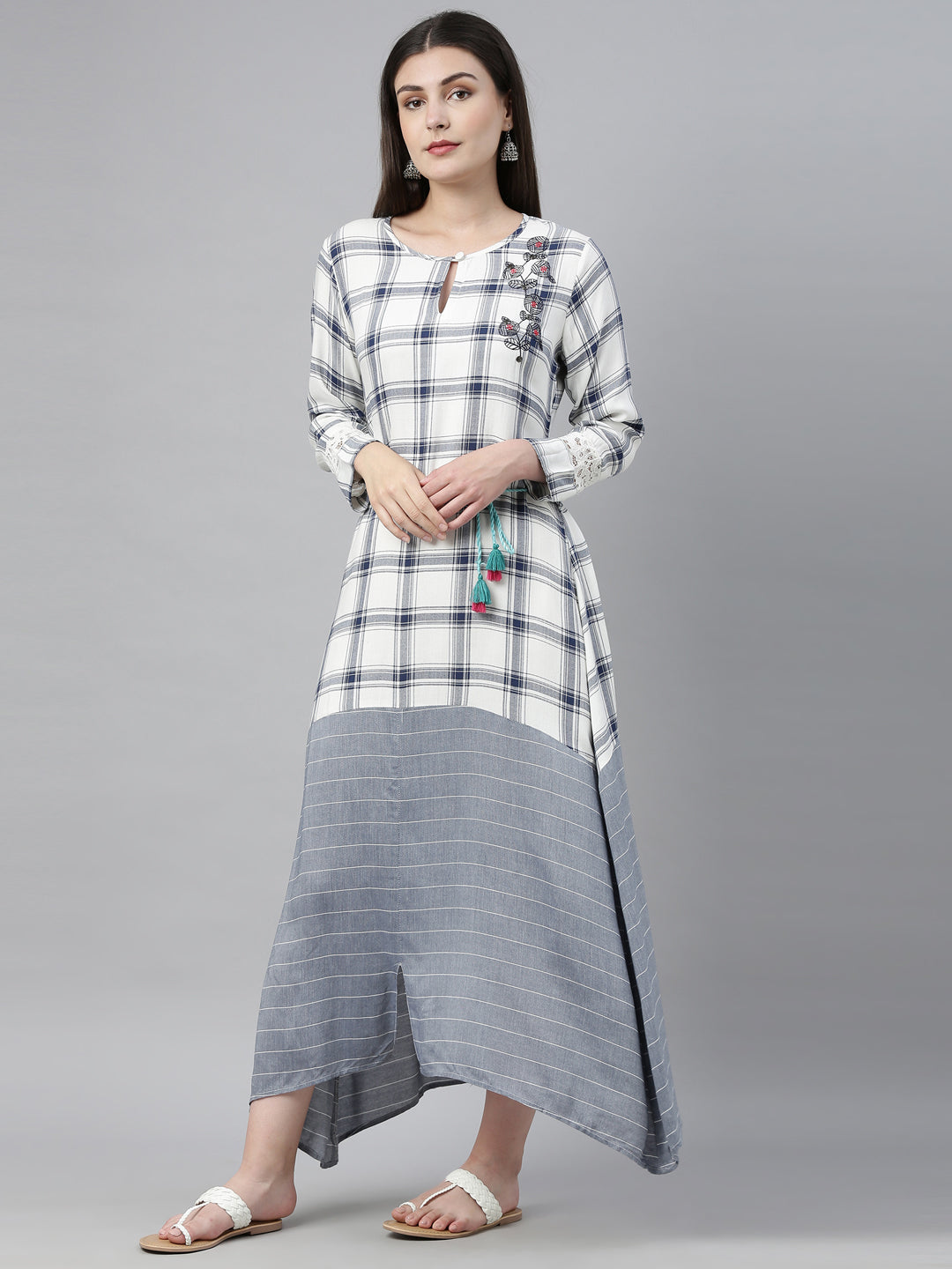 Neerus White Embroidered High Low Kurta