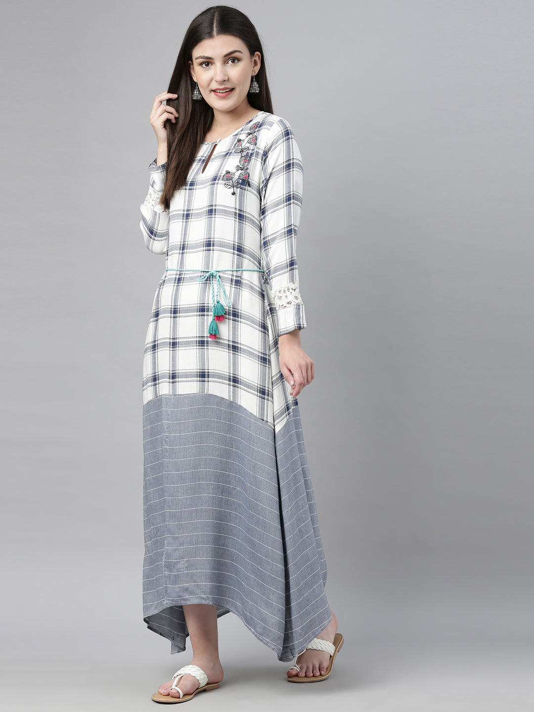 Neerus White Embroidered High Low Kurta