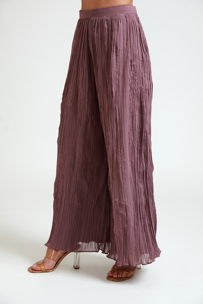 Neerus Women Georgette Onion Kurta Set