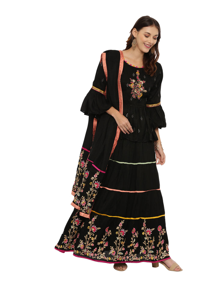 Neerus Black Embellished Kurti With Skirt & Dupatta