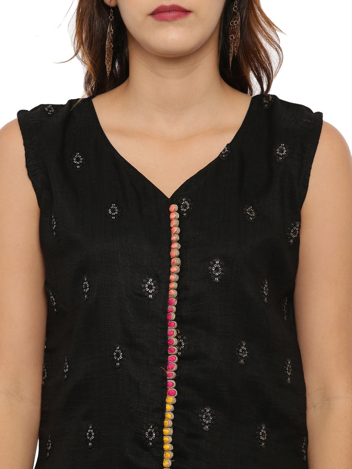 Neerus Black Embellished Kurta With Skirt & Dupatta