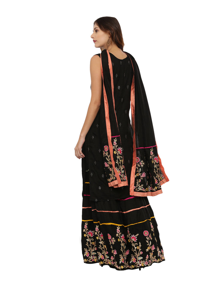 Neerus Black Embellished Kurta With Skirt & Dupatta