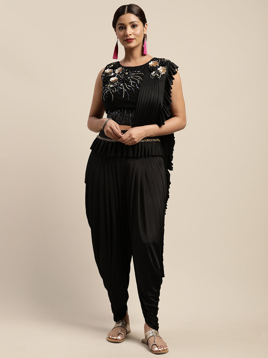 Neeru's Black Solid Ready To Wear Saree With Blouse