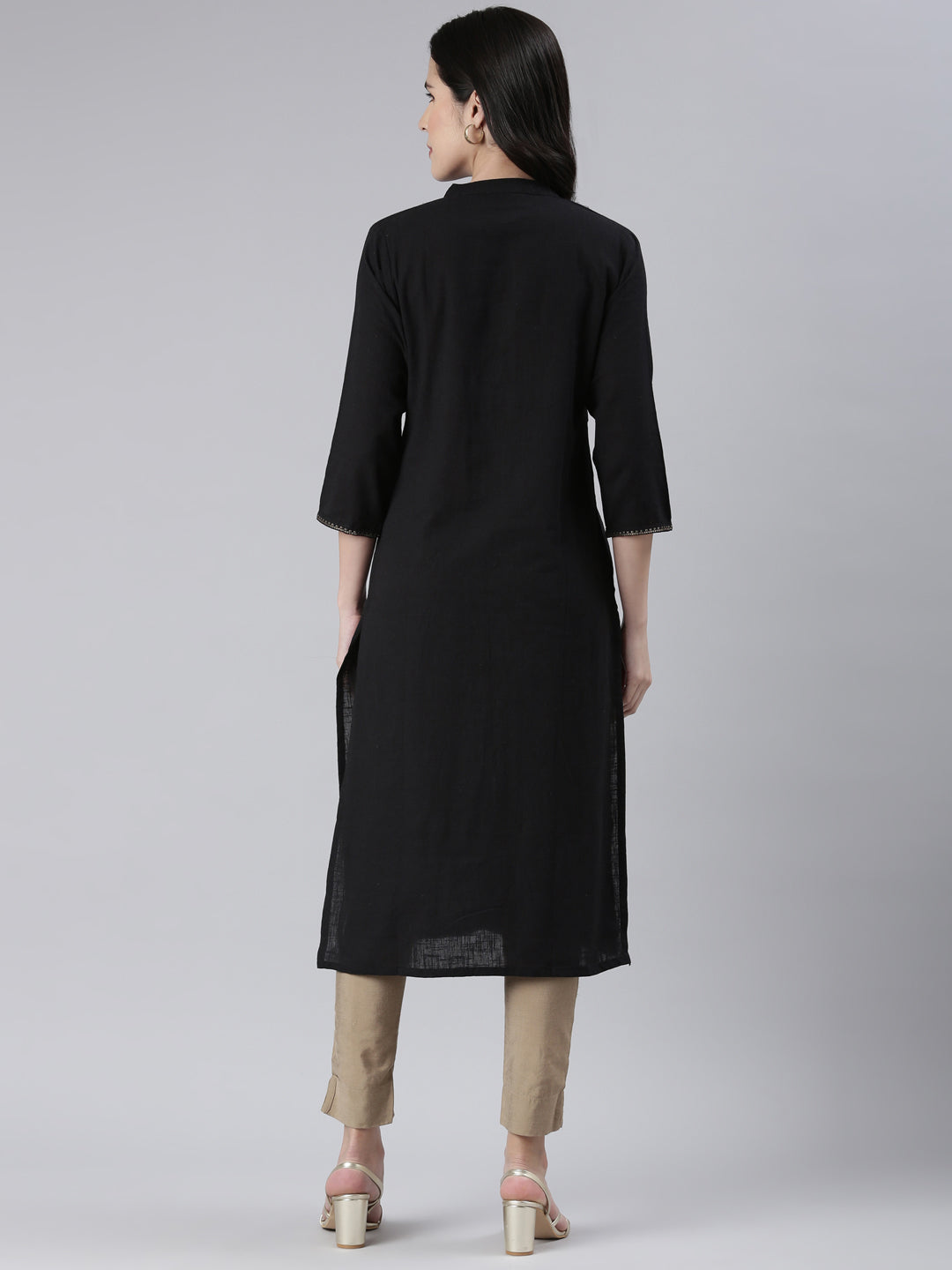 Neerus Black Straight Solid Cotton Kurtas
