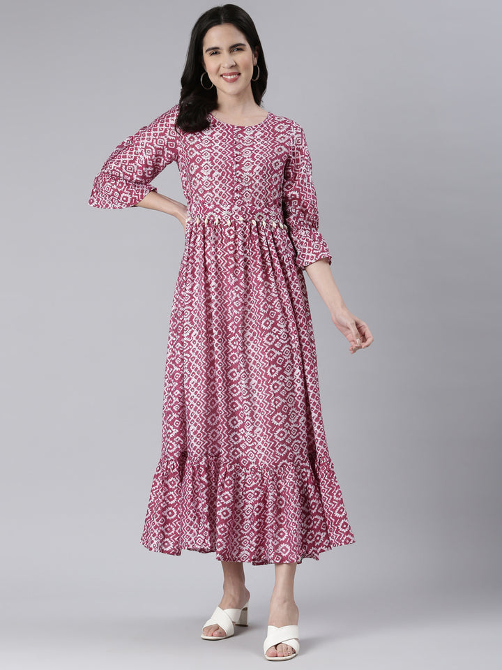 Neerus Maroon muslin printed maxi dress - detail view 4