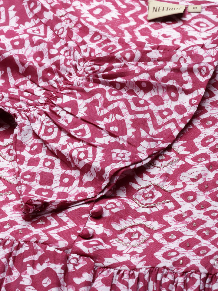 Neerus Maroon muslin printed maxi dress - detail view 3