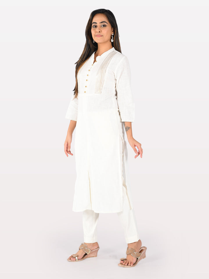 Neerus Pink rayon solid kurti - detail view 2
