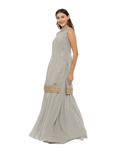 Neeru'S Gray Color, Georgette Fabric Sleeveless Suit-Skirts