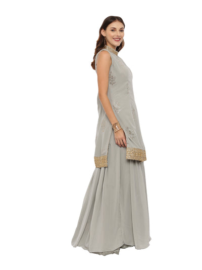 Neeru'S Gray Color, Georgette Fabric Sleeveless Suit-Skirts