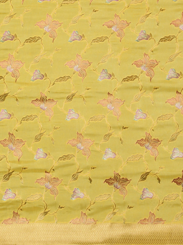 Neerus Yellow Printed Saree With Blouse