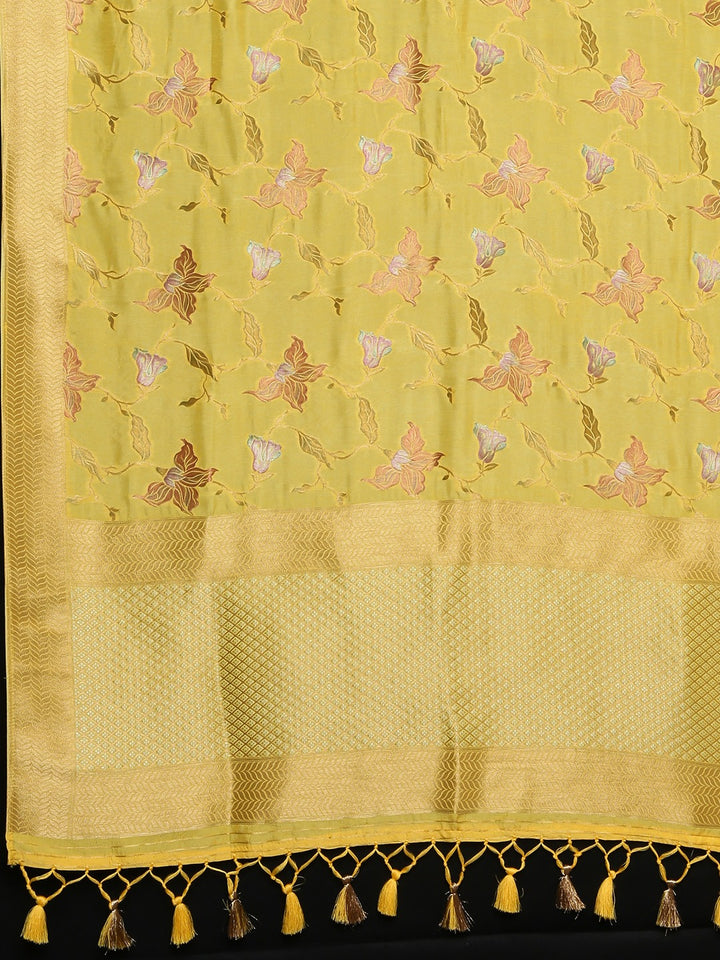 Neerus Yellow Printed Saree With Blouse