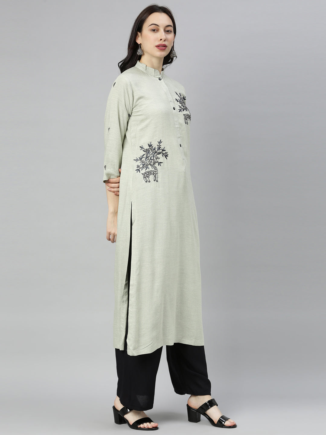 Neerus Green embellished straight kurta - detail view 2