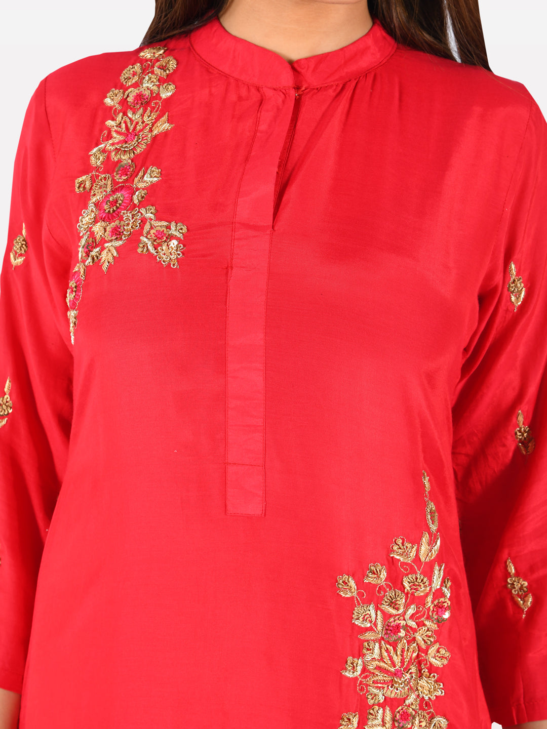 Neerus Red Embroidered Straight Kurta