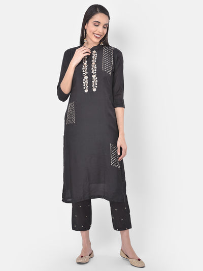 Neeru's Black Embellished Kurta With Pant & Dupatta