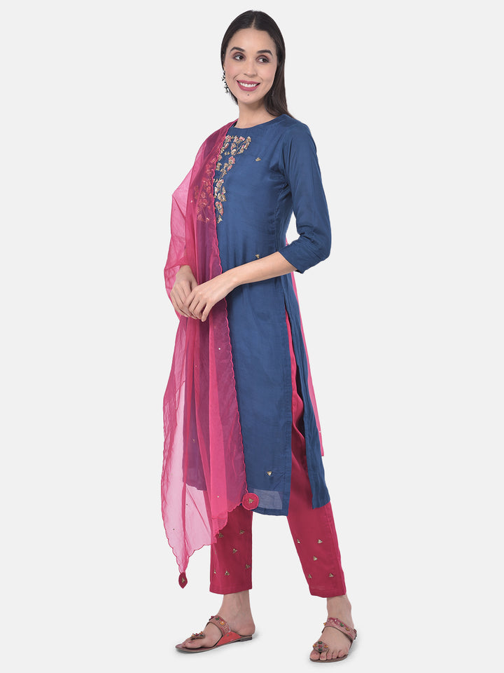 Neerus Blue embellished kurta set with pant and dupatta - side view
