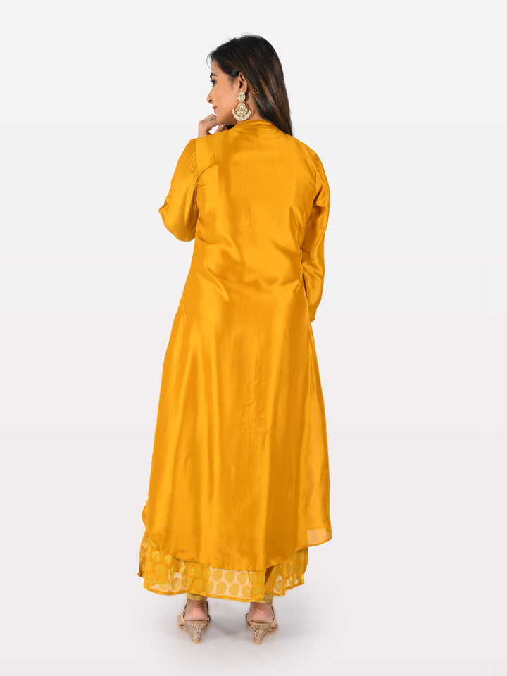 Neerus Amber Embellished Anarkali Kurta