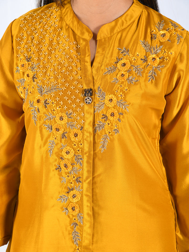 Neerus Amber Embellished Anarkali Kurta