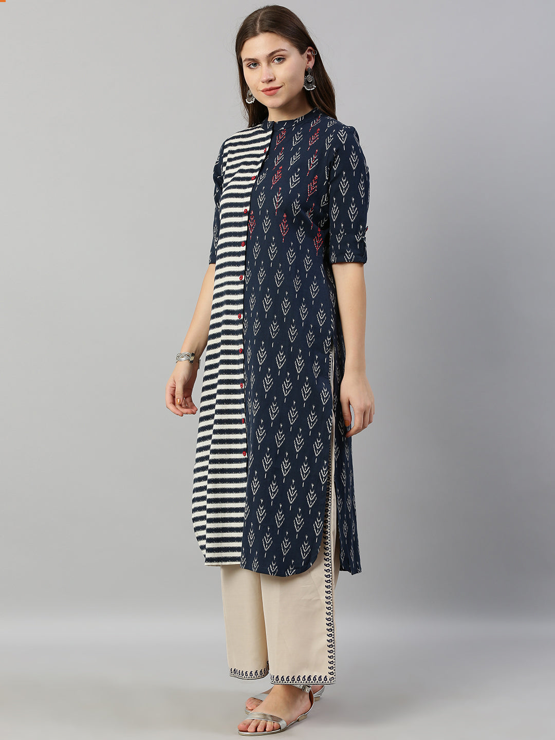 Neeru's Women Navy Blue White Striped Straight Kurta