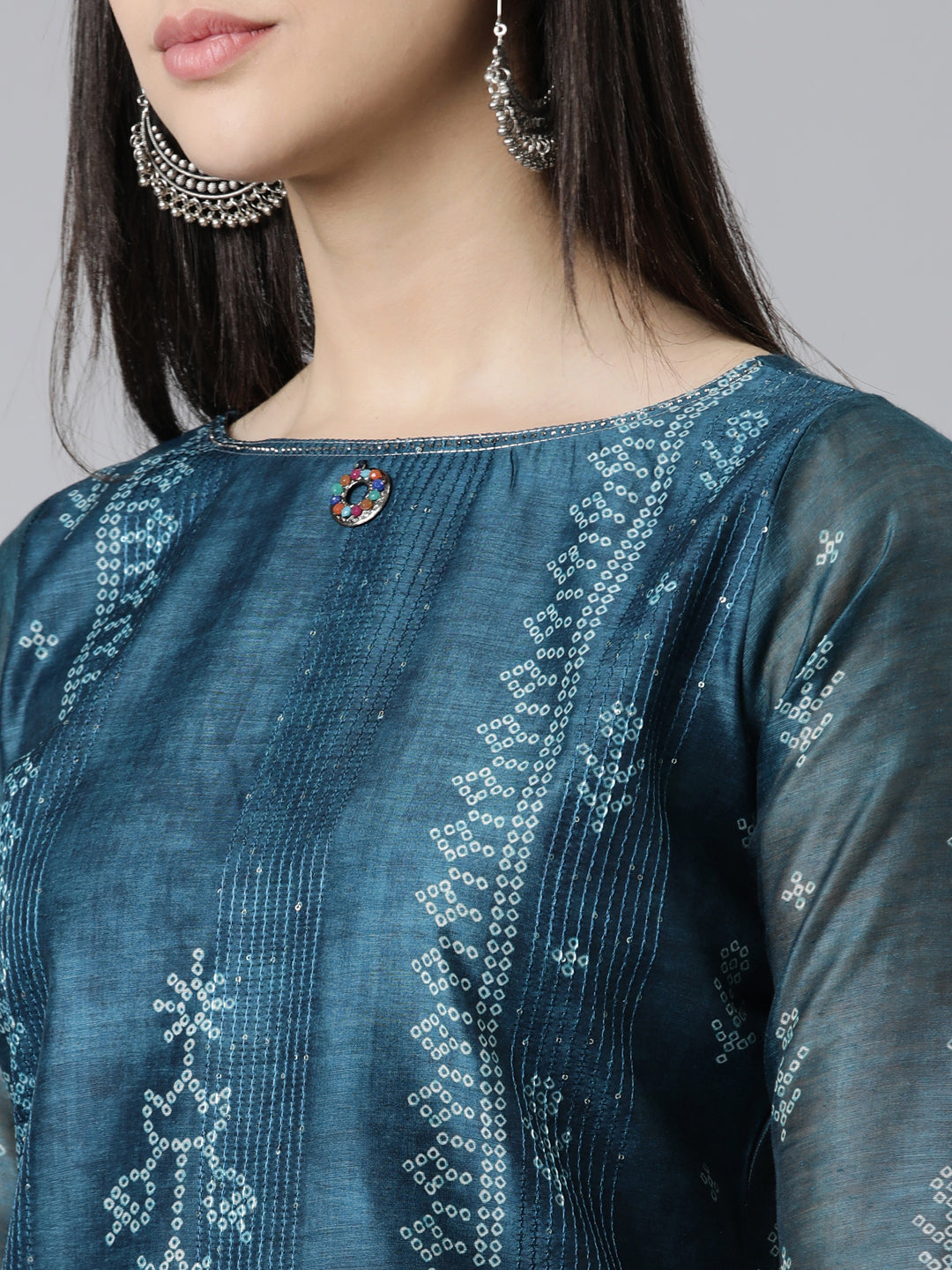 Neerus Green Regular Knee Length Printed Kurta Solid Trousers With Dupatta