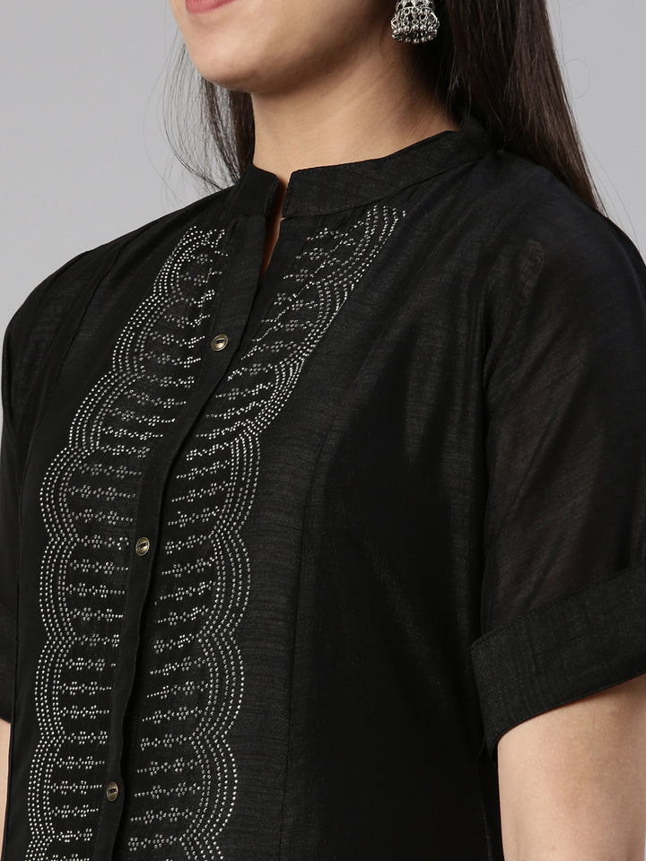 Neerus Black Anarkali Flared Crepe Kurtas