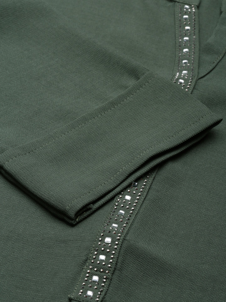 Neerus Green cotton embellished kurti mandarin collar - detail view 2