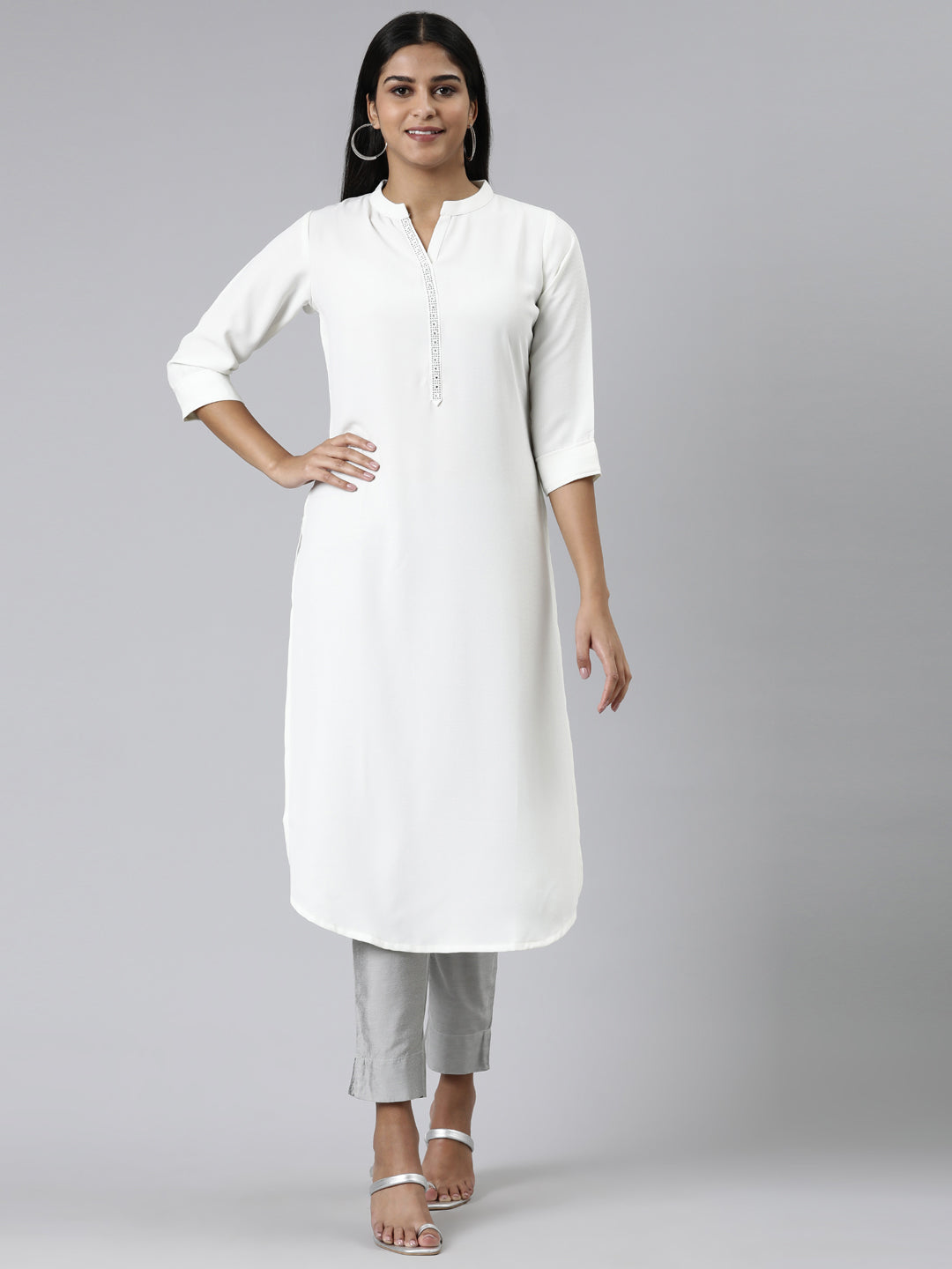 Neerus Off White Straight Solid Viscose Rayon Kurtas