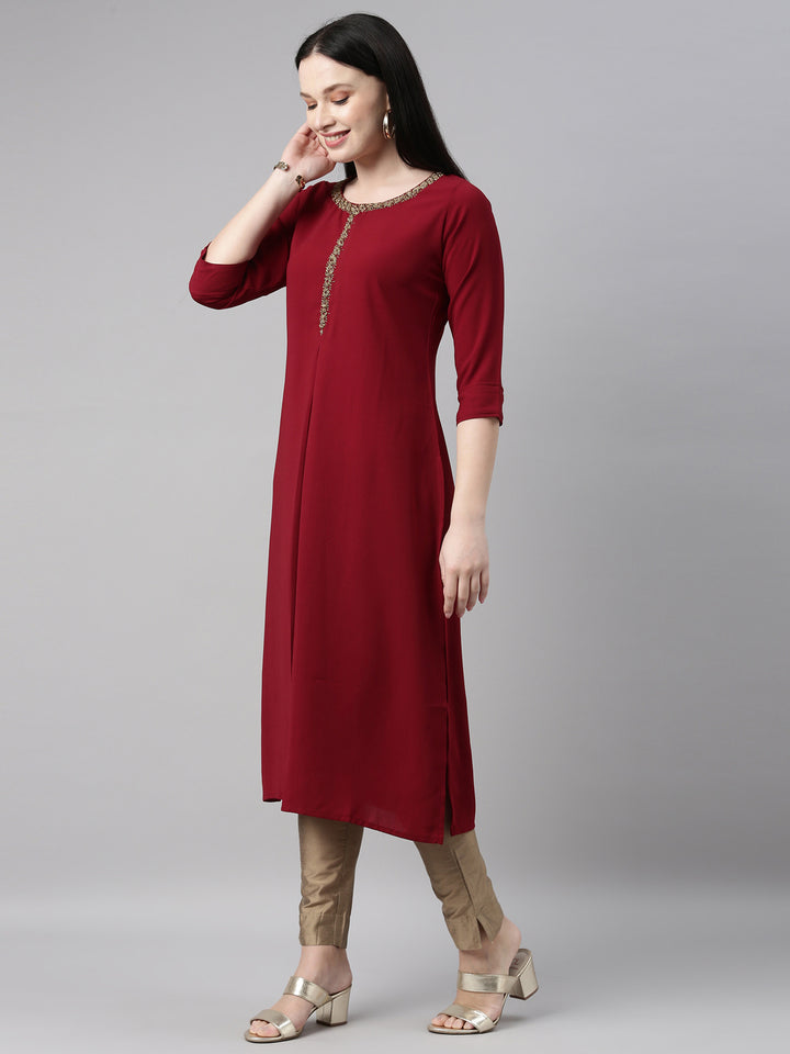Neerus Maroon viscose rayon straight kurti - side view