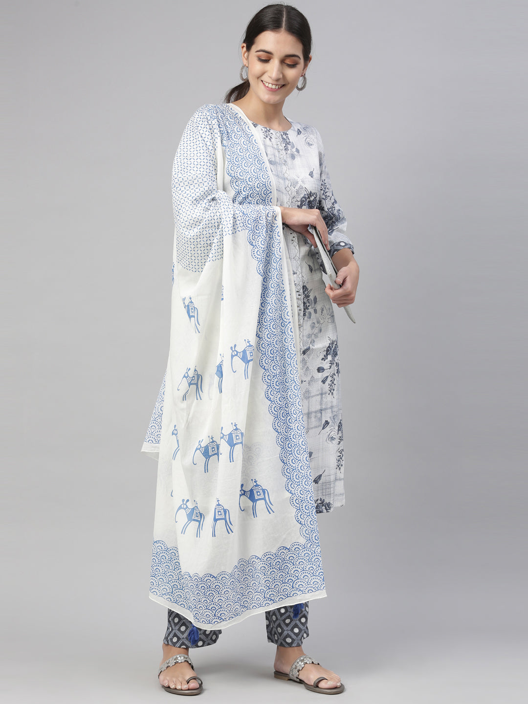 Neeru'S blue color, slub rayon fabric kurta set