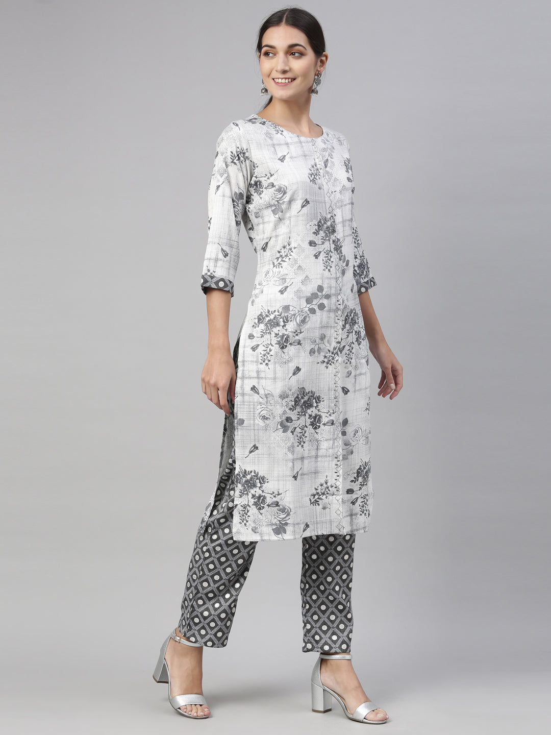 Neerus Grey rayon straight kurta set - detail view 3