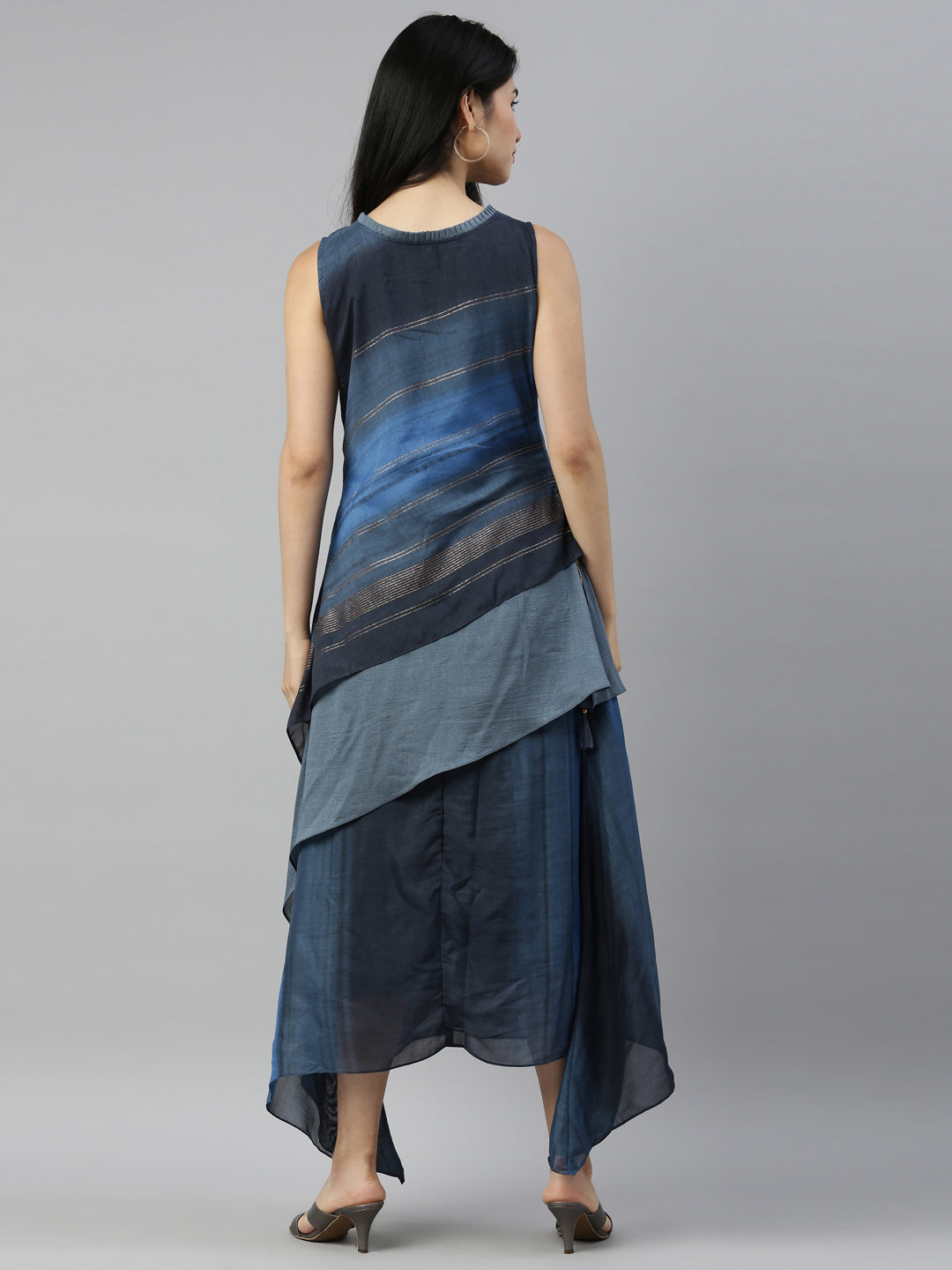 Neerus Blue silk solid kurta - detail view 2