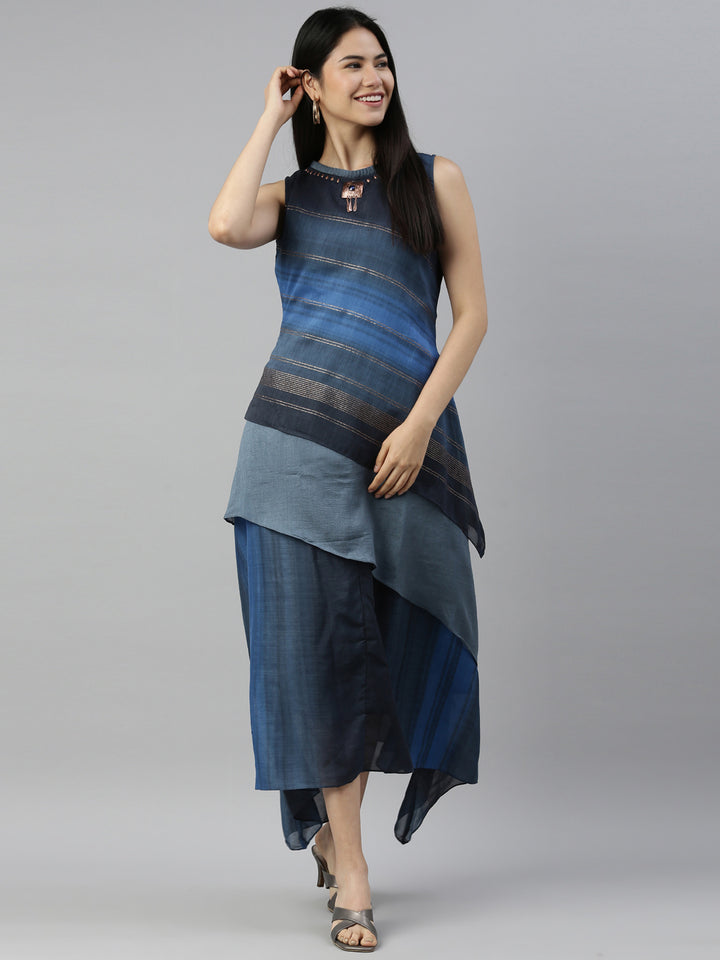 Neerus Blue silk solid kurta - detail view 3