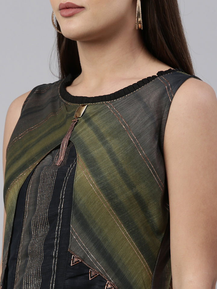 Neerus Grey Color Silk Fabric Kurta