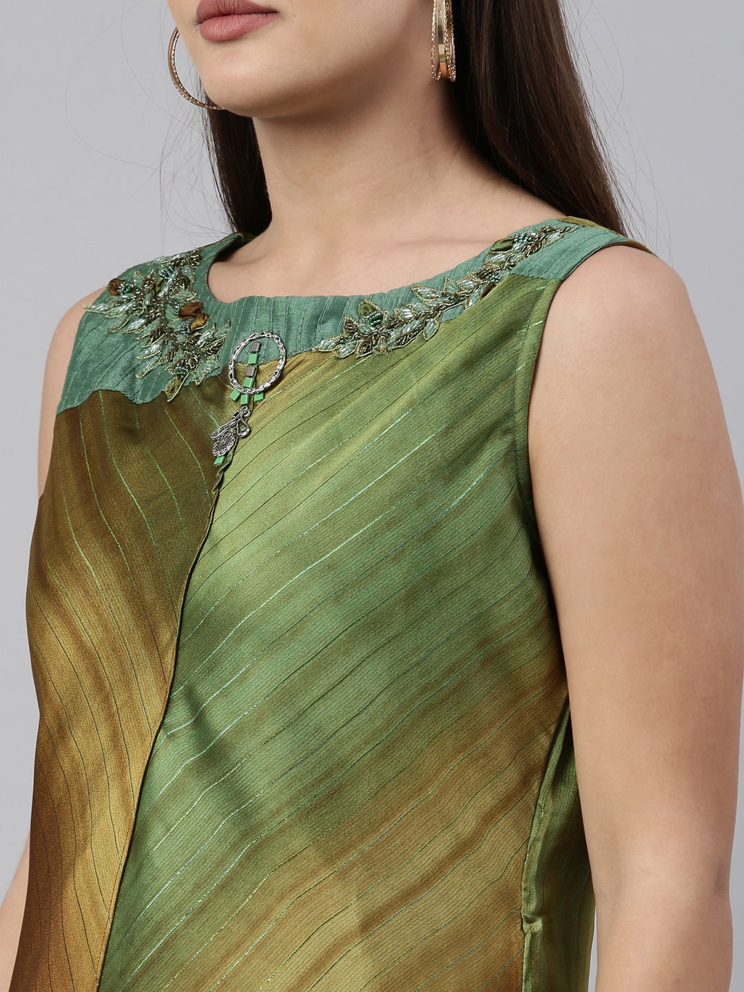 Neeru'S Green Color Silk Fabric Kurta
