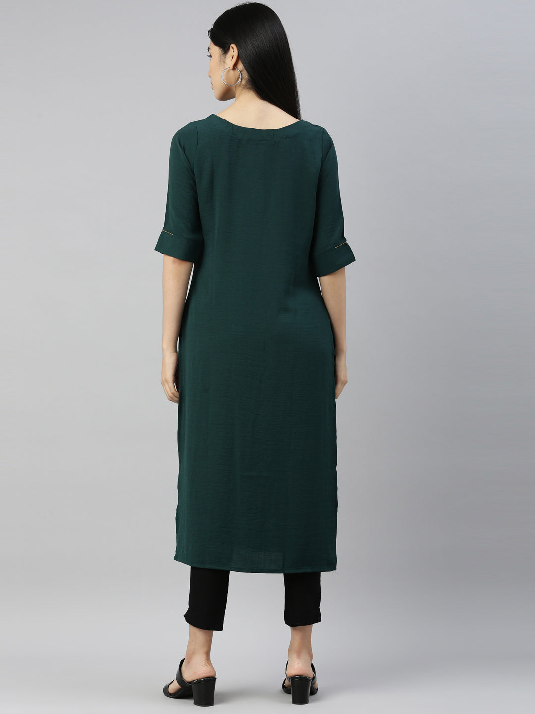 Neeru'S B GREEN Color MOUSE CREPE Fabric Kurta