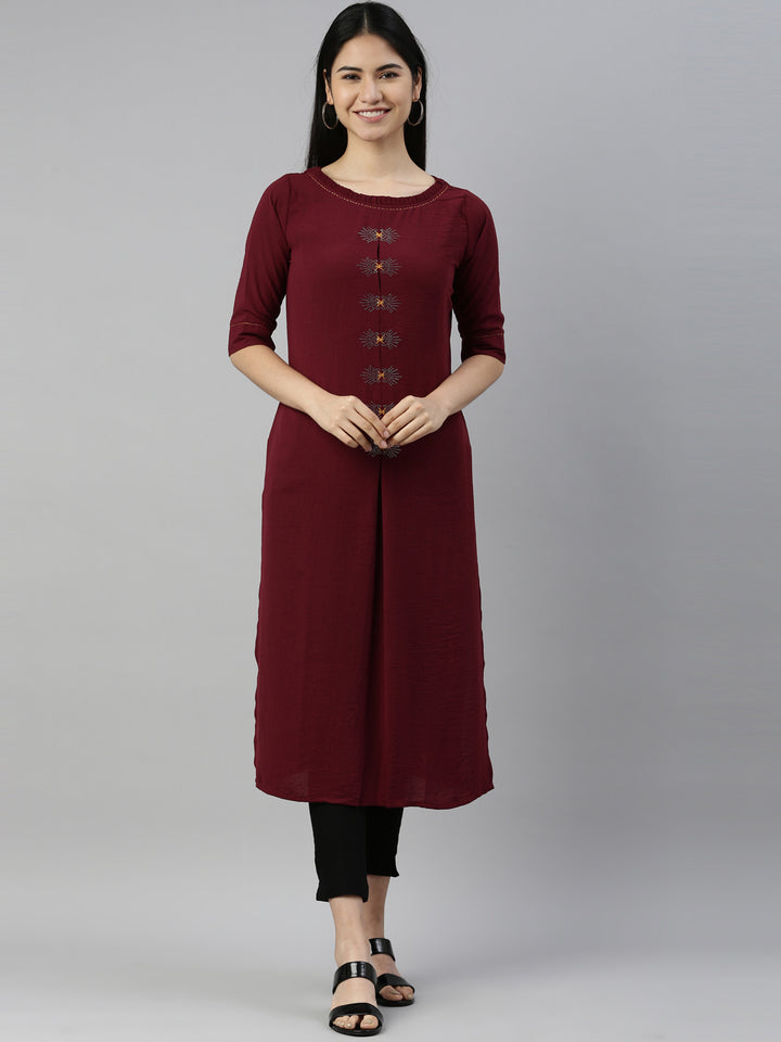 Neerus Maroon crepe solid kurta - front view