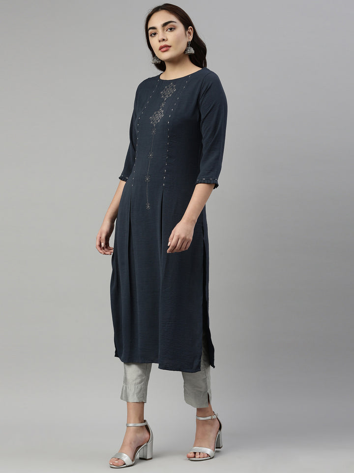 Neerus Grey rayon solid kurti - side view